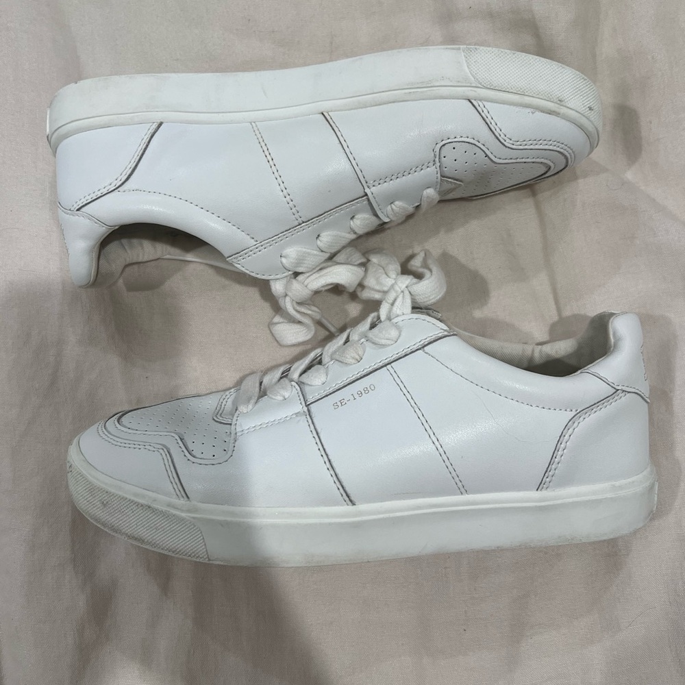 Sam Edelman White Women's Sneakers - Picture 3 of 4